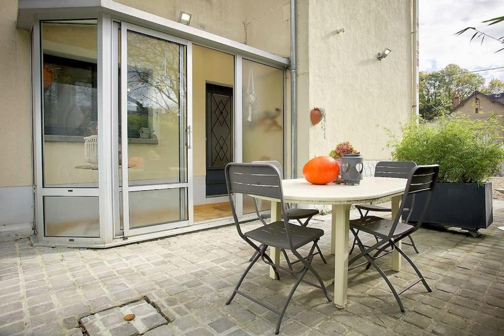 Les Beaux Chateaux Vouvray Exterior foto